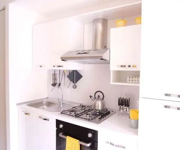 Charme & Chic - Centro Apartment